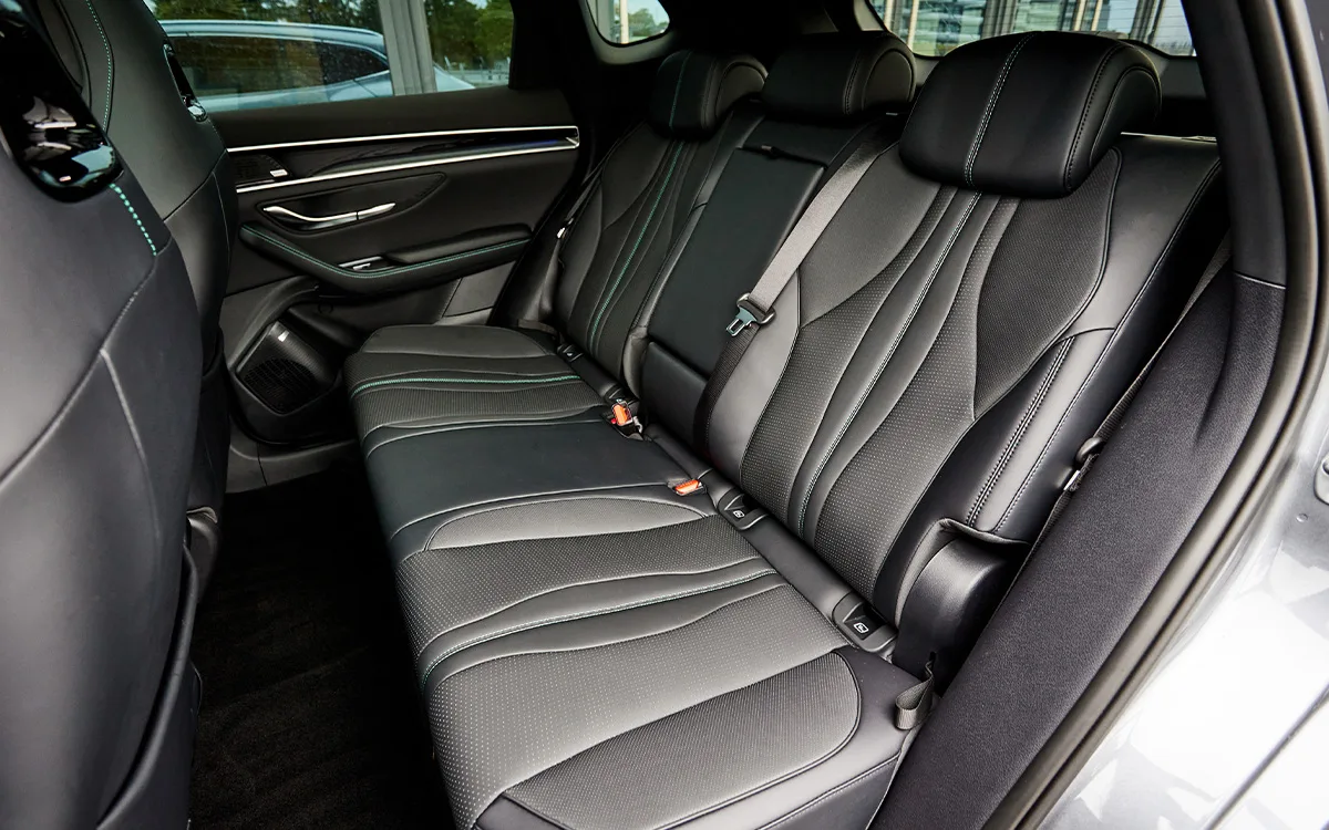 BYD SEAL U rear seats