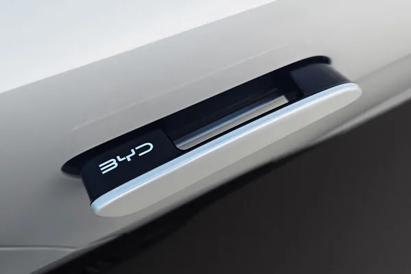 BYDSEALION7ExteriorDoorHandles