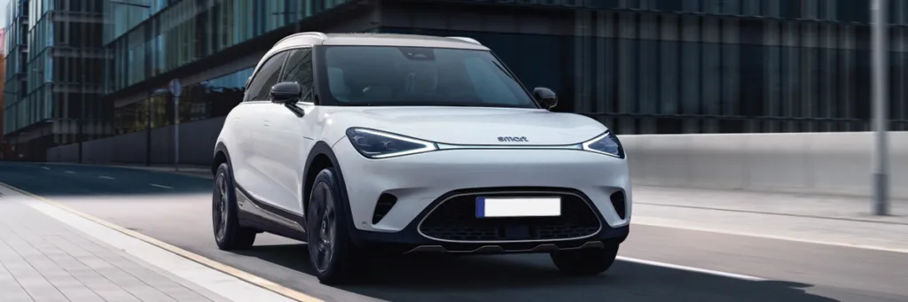 smart #1 in white driving